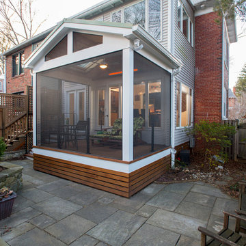 Raised Screen Room in Northwest D.C.