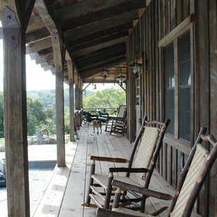 Immagine di un portico stile rurale