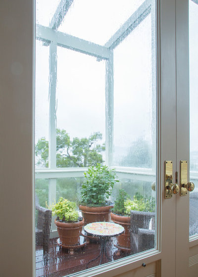 Porch by Margot Hartford Photography