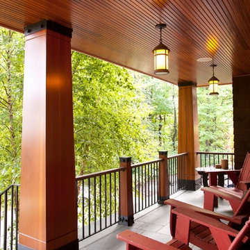 Shorewood Craftsman Suburban Lakeside