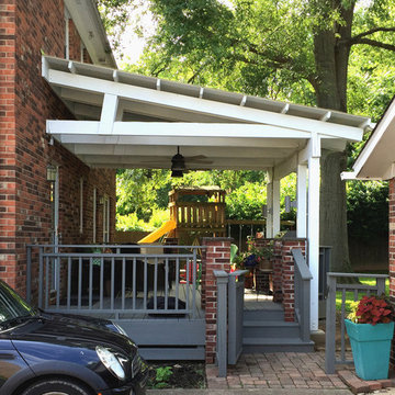 Side View of Porch Structure