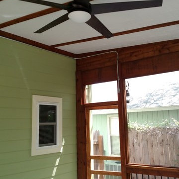 South Austin Screened Room Makes Outdoor Living Easy!
