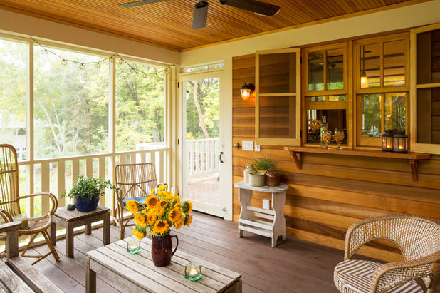 Craftsman Porch by Acacia Architects