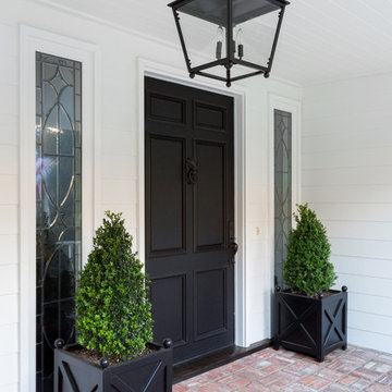 Traditional Brick Patio Entry Lantern