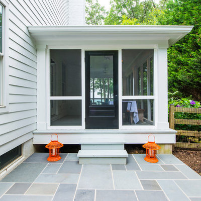 Inspiration for a timeless porch remodel in Baltimore with a roof extension