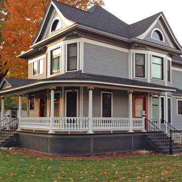 Victorian Porch with Curved Railing in Frankfort, IL