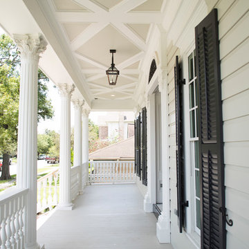02 - Traditional Acadian Southern Porch