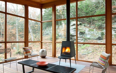 Houzz Tour: Strong, Modern Lines Complement the Countryside