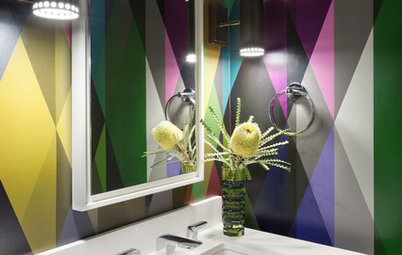 20 Bathroom Wallpapers That Bring the Wow