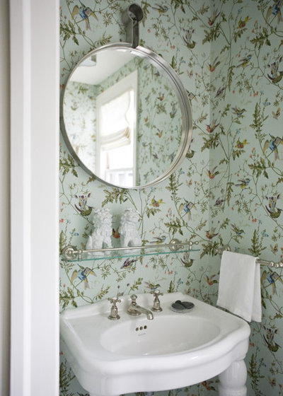 Klassisk Toalett by Marika Meyer Interiors, LLC