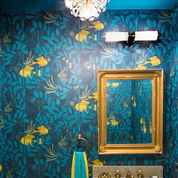 DOWNTOWN ECLECTIC APARTMENT