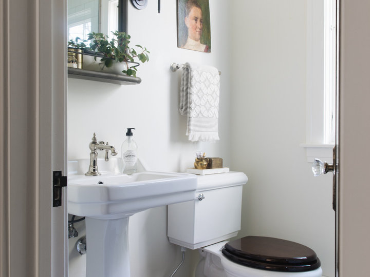 Powder Room - Bathroom