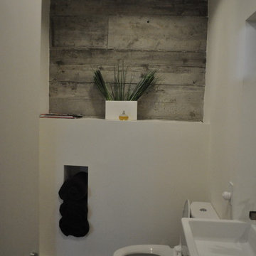 Exposed Concrete Bathroom wall detail