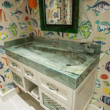Fort Lauderdale Home - Fish-themed Bathroom