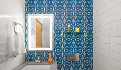 New This Week: 3 Powder Rooms With Smile-Inducing Walls