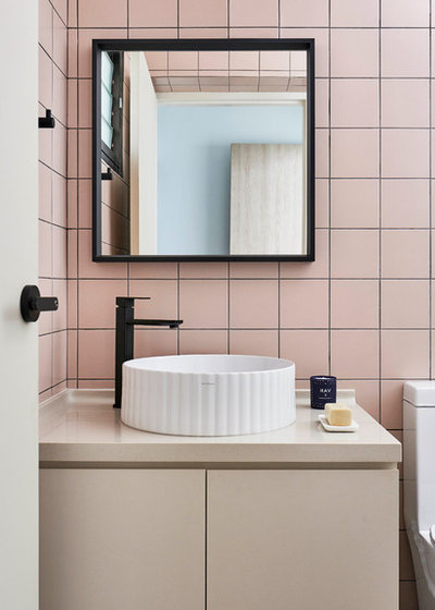 Contemporary Cloakroom by Studio FortyFour