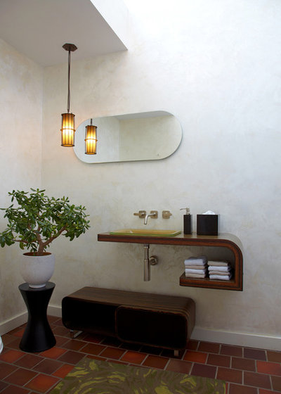Asiatisk Lille badeværelse by Narofsky Architecture + ways2design