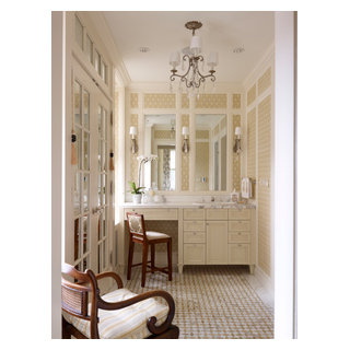 Lakeshore Drive Co-Op - Traditional - Powder Room - Chicago - by User ...