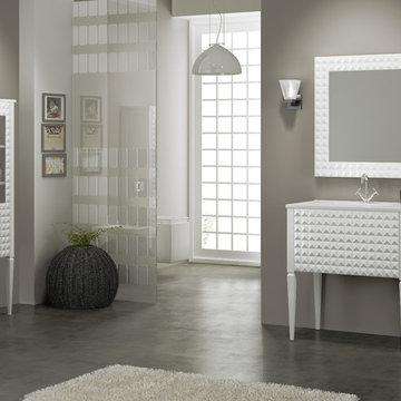 Macral Diamond bathroom vanity 32". White.