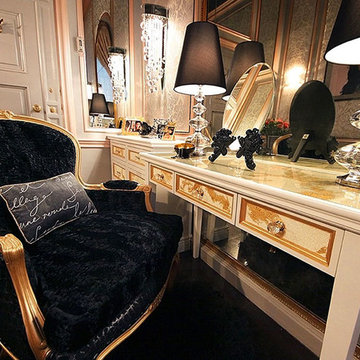 Mansion Vanity Room