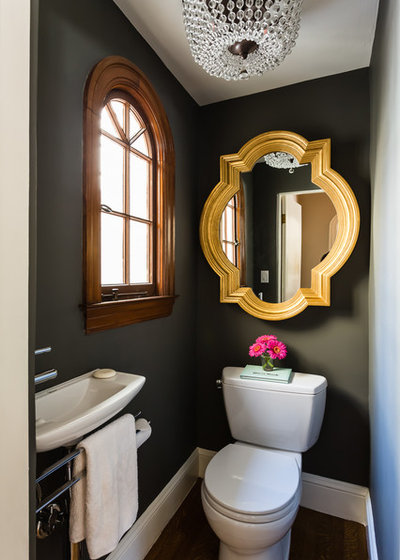 Contemporain Toilettes by JL Interior Design, LLC