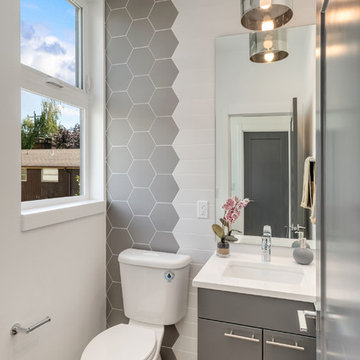 Modern Alki Residence