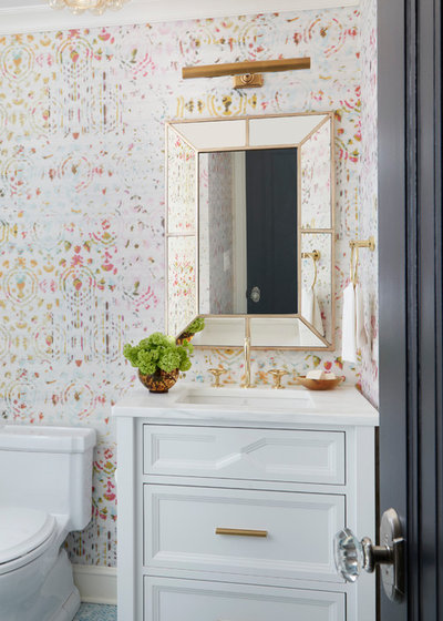 Transitional Cloakroom by Amy Kartheiser Design