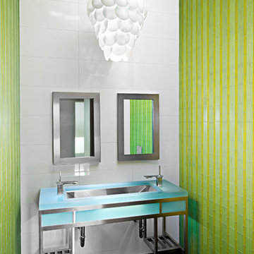 Simply Modern