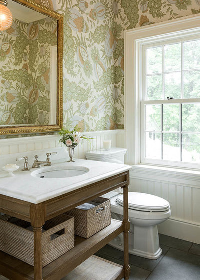 Klassisk Toalett by Morrissey Saypol Interiors, LLC
