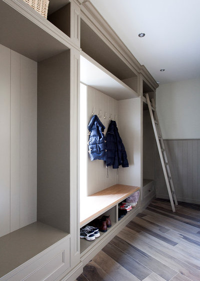 Transitional Cloakroom by Woodale