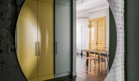 Houzz Tour: Clever Details Fill a 1913 Moscow Apartment