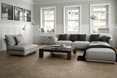 Diseño de sala de estar abierta clásica renovada grande con suelo de baldosas de cerámica