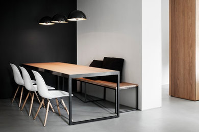 Immagine di una sala da pranzo aperta verso la cucina contemporanea di medie dimensioni