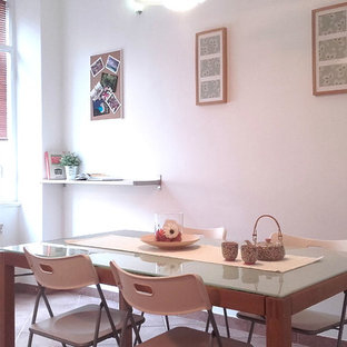 Inspiration för mellanstora moderna kök med matplatser, med vita väggar, klinkergolv i terrakotta och rosa golv