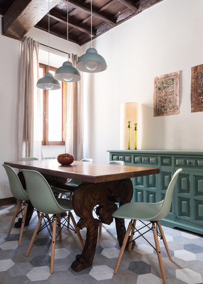 Mediterranean Dining Room by Caterina Raddi Architetto
