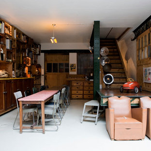 Inspiration pour une salle à manger urbaine fermée et de taille moyenne.