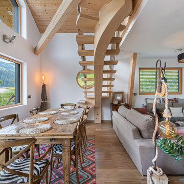 Le chalet revsité par la maison de cèdre