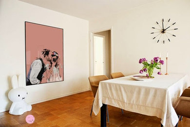 Contemporary dining room in Paris.