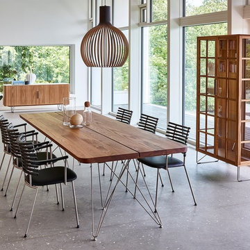 Salle à manger scandinave avec le mobilier Naver