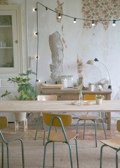 Shabby-chic Style Dining Room by les petites emplettes