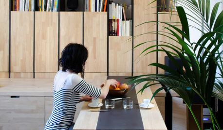 Houzz Tour: Ingenious Built-in Furniture Maximises a Small Flat