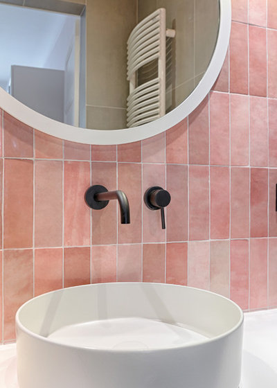 Scandinavian Bathroom by Elivan Interior Design