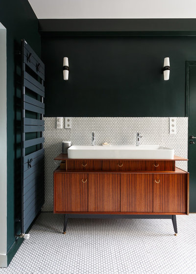 Contemporary Bathroom by Studio Castille