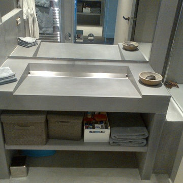 Concrete sinks & Brushed stainless steel