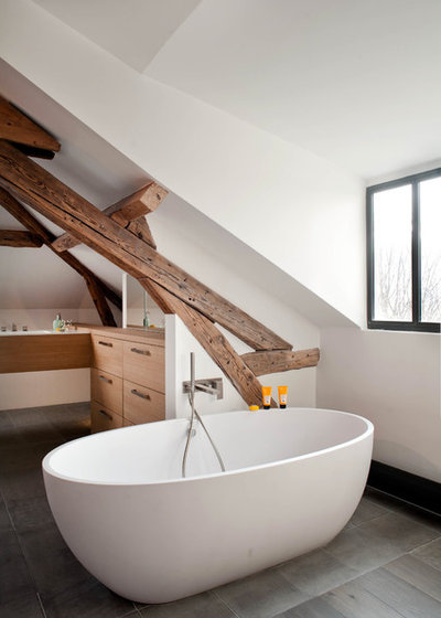 Contemporary Bathroom by Olivier Chabaud Architecte - Paris & Luberon