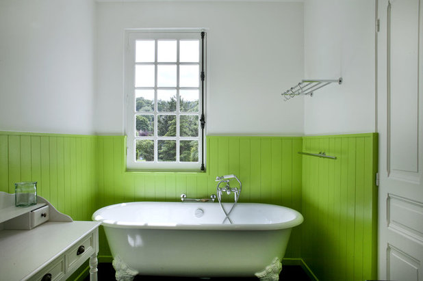Кантри Ванная комната by Olivier Chabaud Architecte - Paris & Luberon
