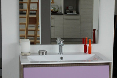 Inspiration for a modern bathroom in Rennes.