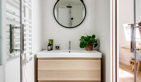 Reflections: How to Choose a Bathroom Mirror