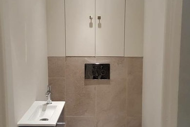 Cette photo montre un WC et toilettes.