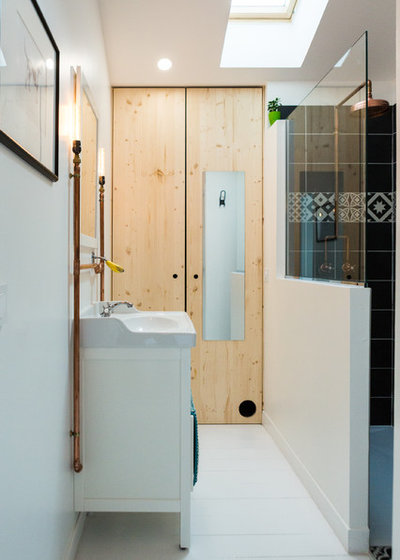 コンテンポラリー 浴室 by Ossa Casa